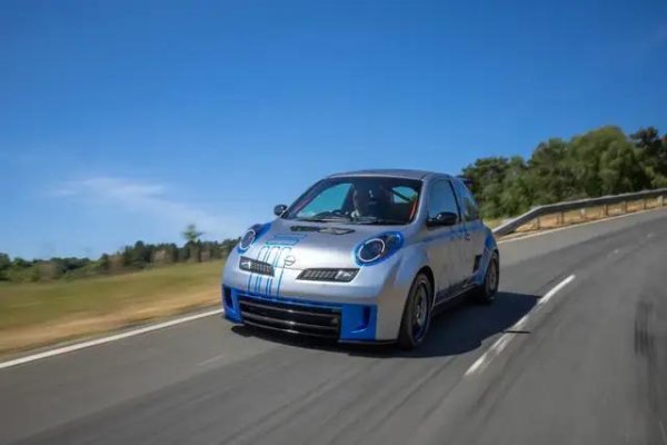 冠达配资 日产玛驰移植大V6，化身中置后驱钢炮